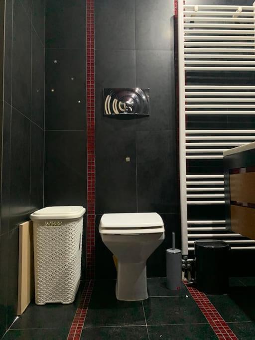 Varkiza Lux Apartment Bagian luar foto